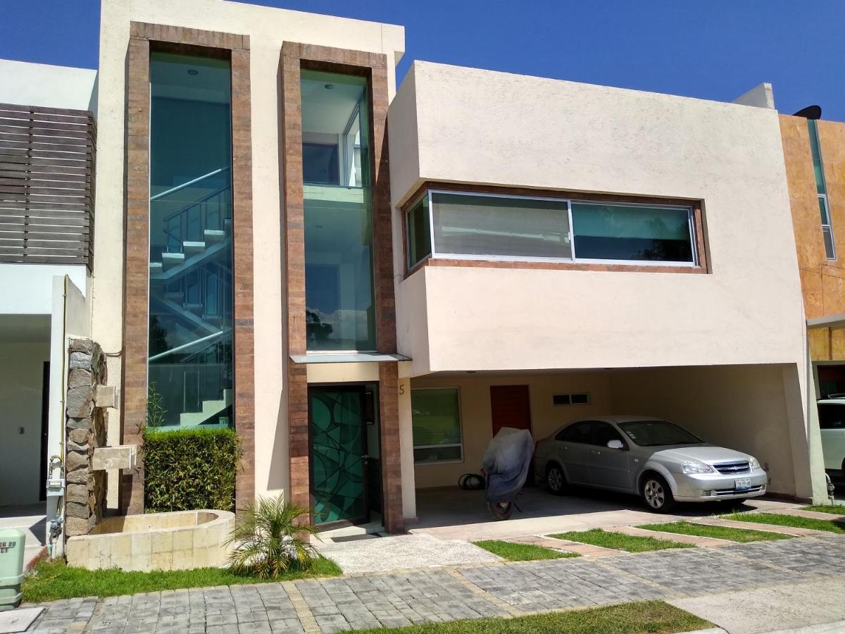 Habitaciones Business Class En Lomas De Angelopolis Tlaxcalancingo Екстериор снимка
